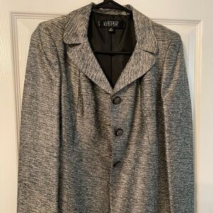 Beautiful Kasper jackets are in excellent condition 2 for $20 or $14 each